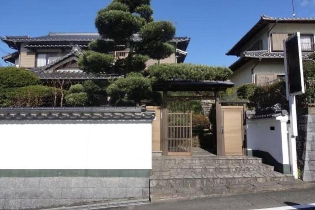 太宰苑 - Dazaien Traditional Japanese Houses Dazaifu Buitenkant foto